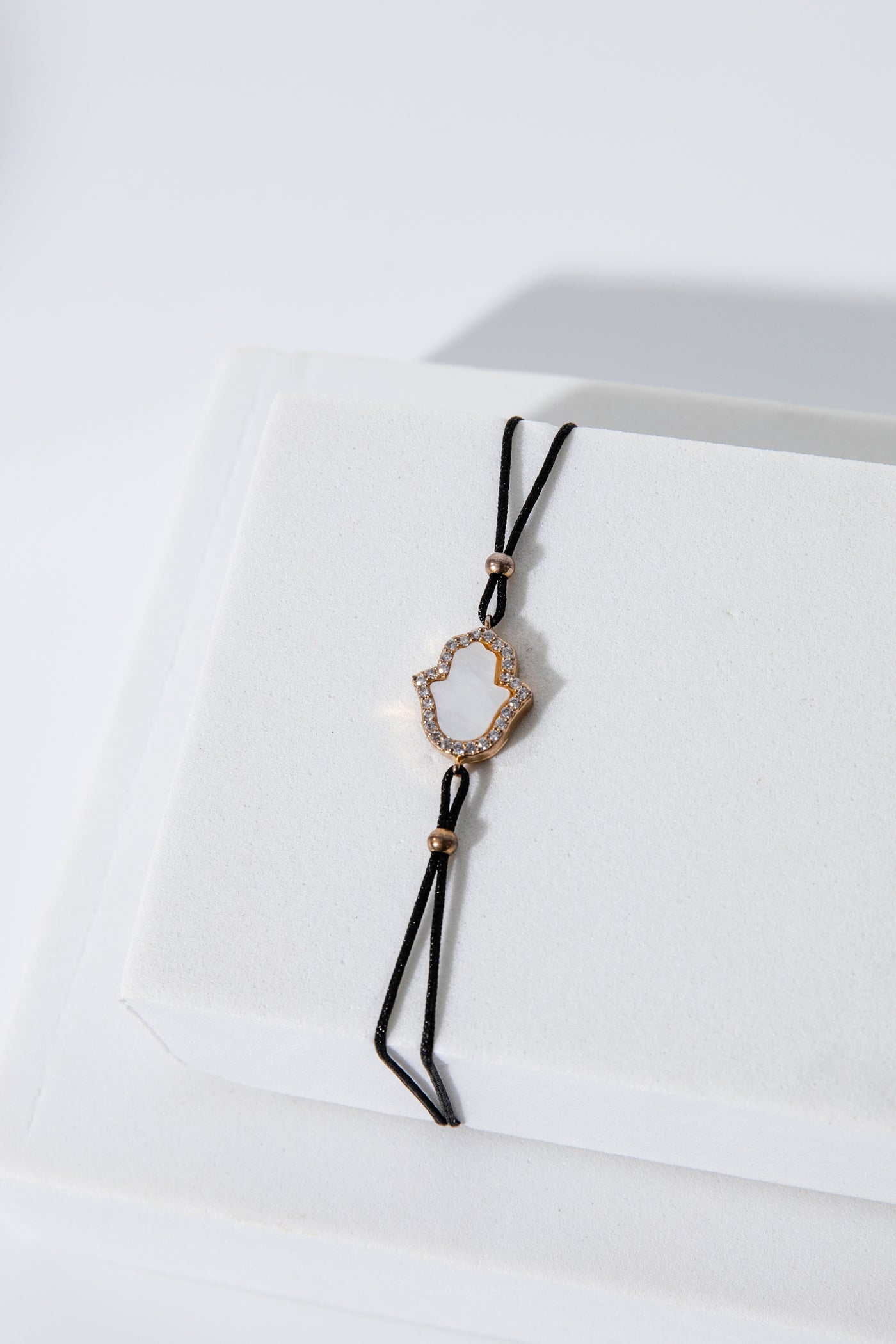 Pele Hamza Pendant Bracelet